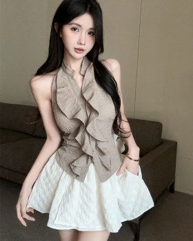 V-neck tops pinched waist short skirt a set for women