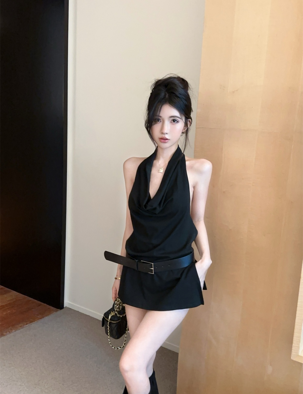 Halter long slim belt sleeveless sexy V-neck T-shirt