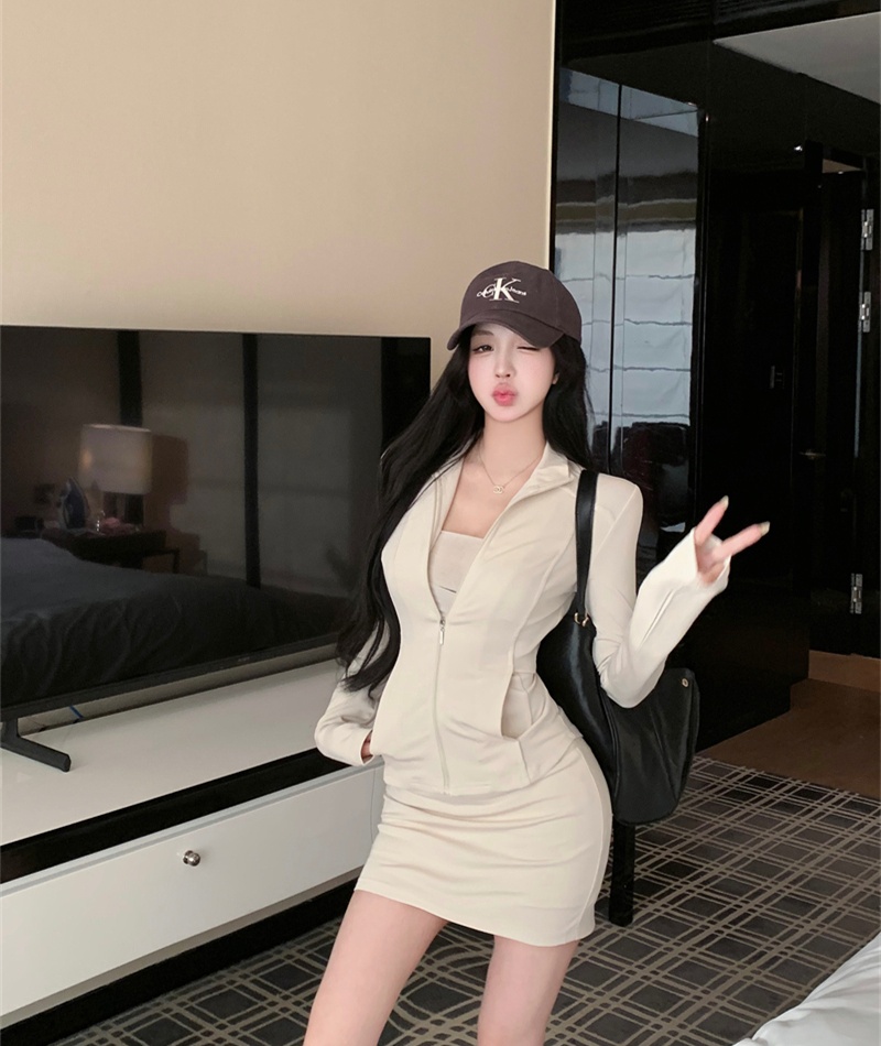 Slim sports tops cozy skirt a set