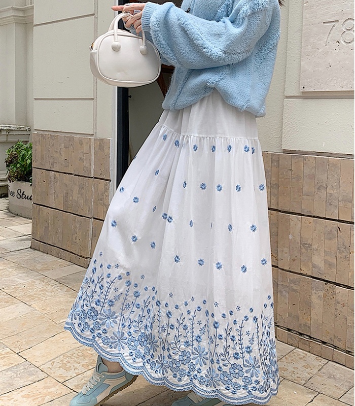 Big skirt slim long skirt embroidery beautiful skirt for women