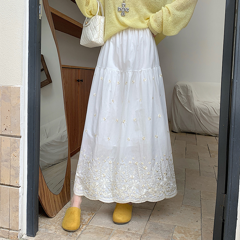 Big skirt slim long skirt embroidery beautiful skirt for women