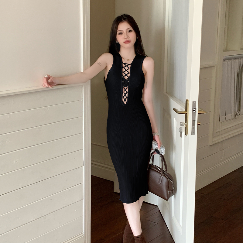 Slim elasticity V-neck temperament knitted sexy dress