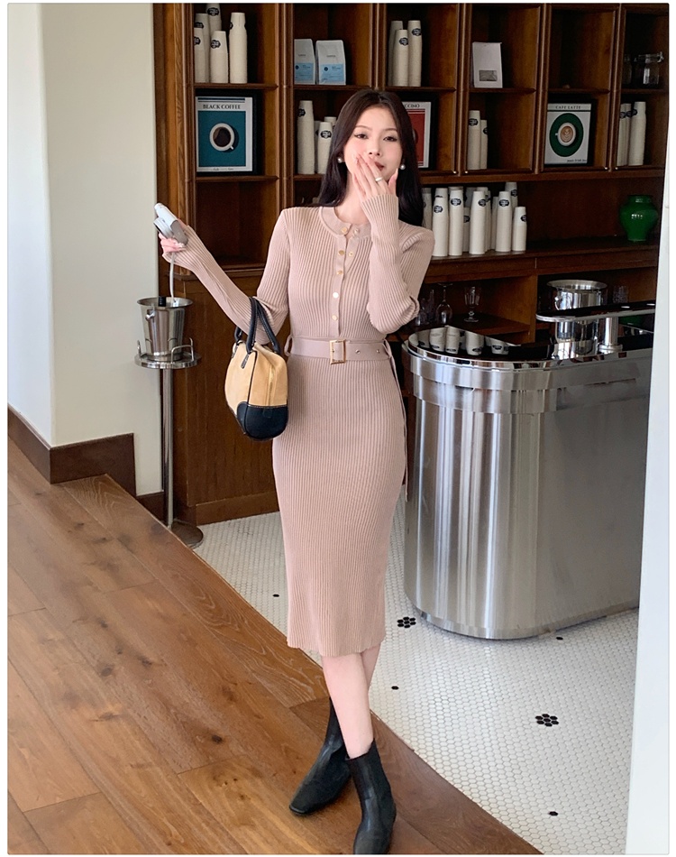 Temperament round neck with belt knitted Korean style dress