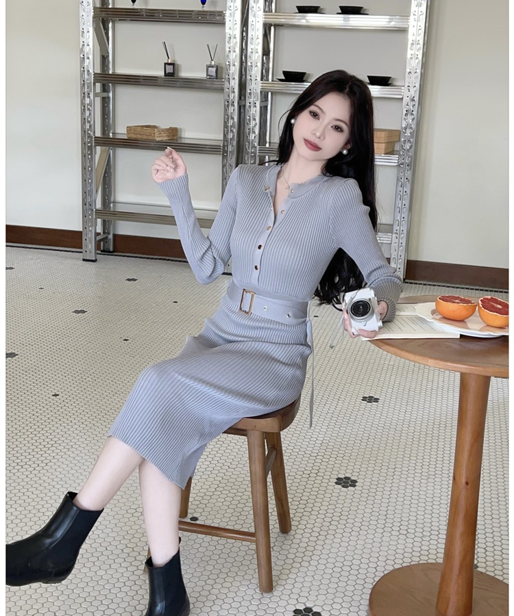 Temperament round neck with belt knitted Korean style dress