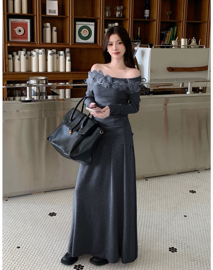 Slim knitted skirt flowers flat shoulder tops a set