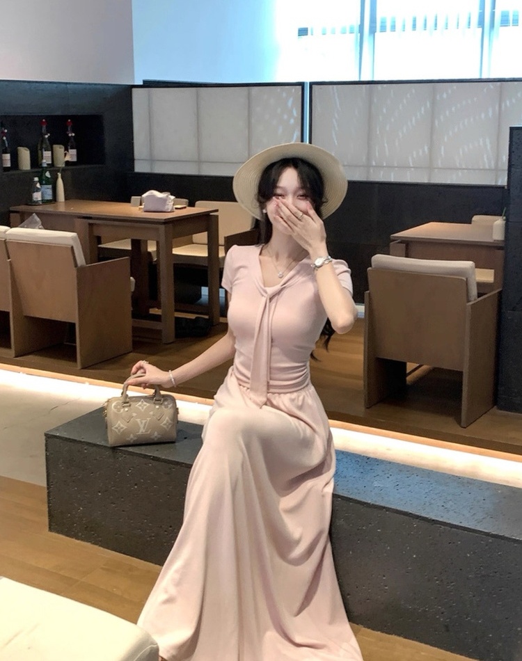 V-neck lazy T-shirt temperament skirt 2pcs set for women