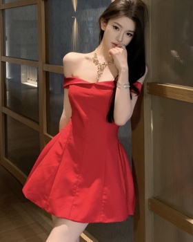 Seaside vacation pinched waist flat shoulder dress