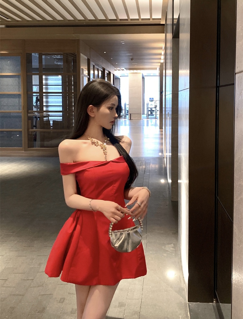Seaside vacation pinched waist flat shoulder dress