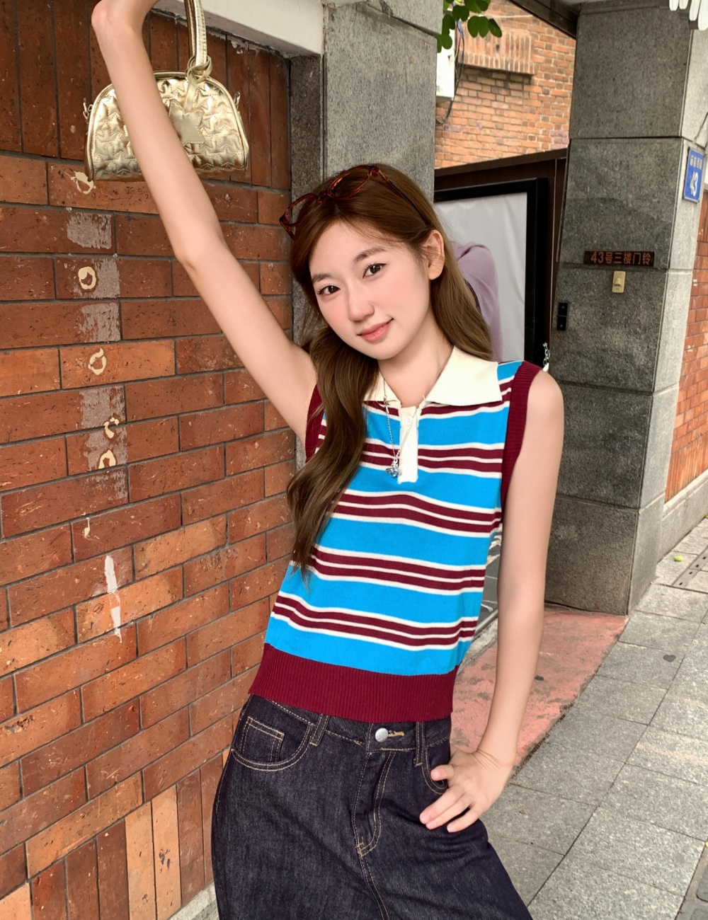 Short short sleeve T-shirt stripe V-neck tops for women