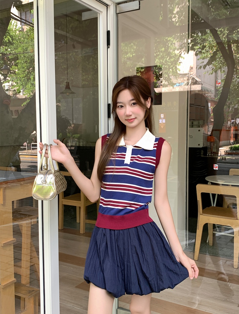 Short short sleeve T-shirt stripe V-neck tops for women
