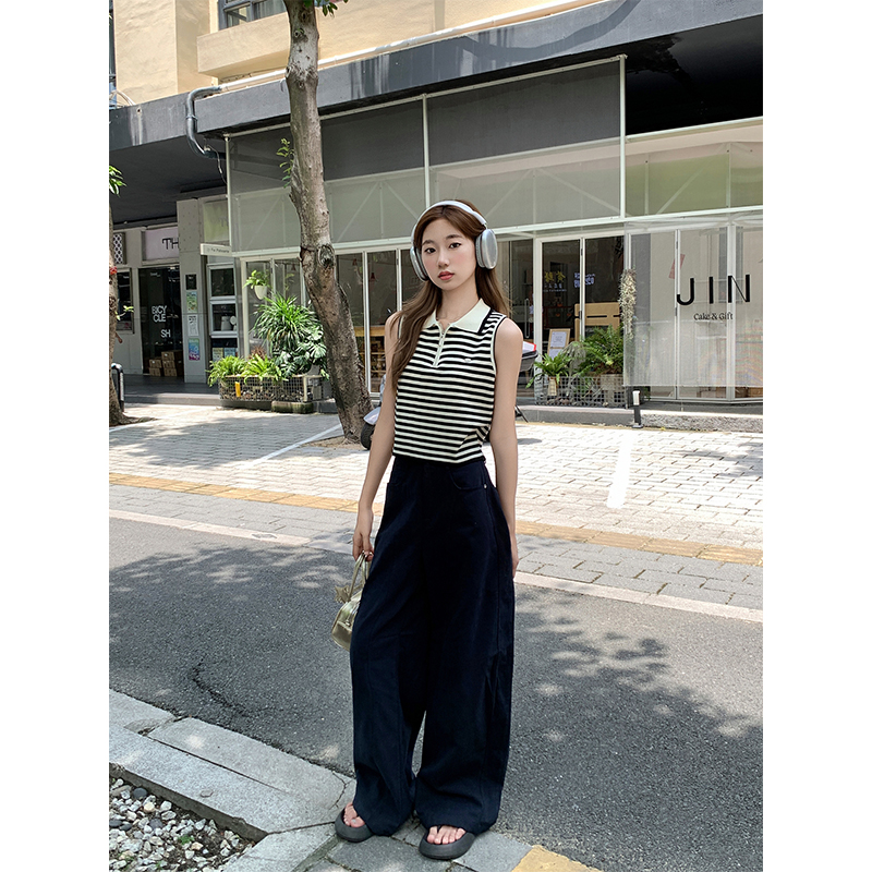 Short sling vest sleeveless tops for women