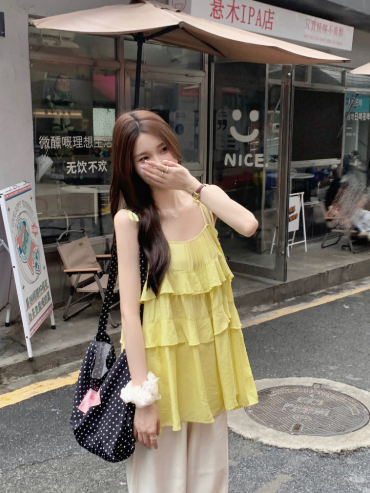 Yellow refreshing vest lotus leaf edges tops for women