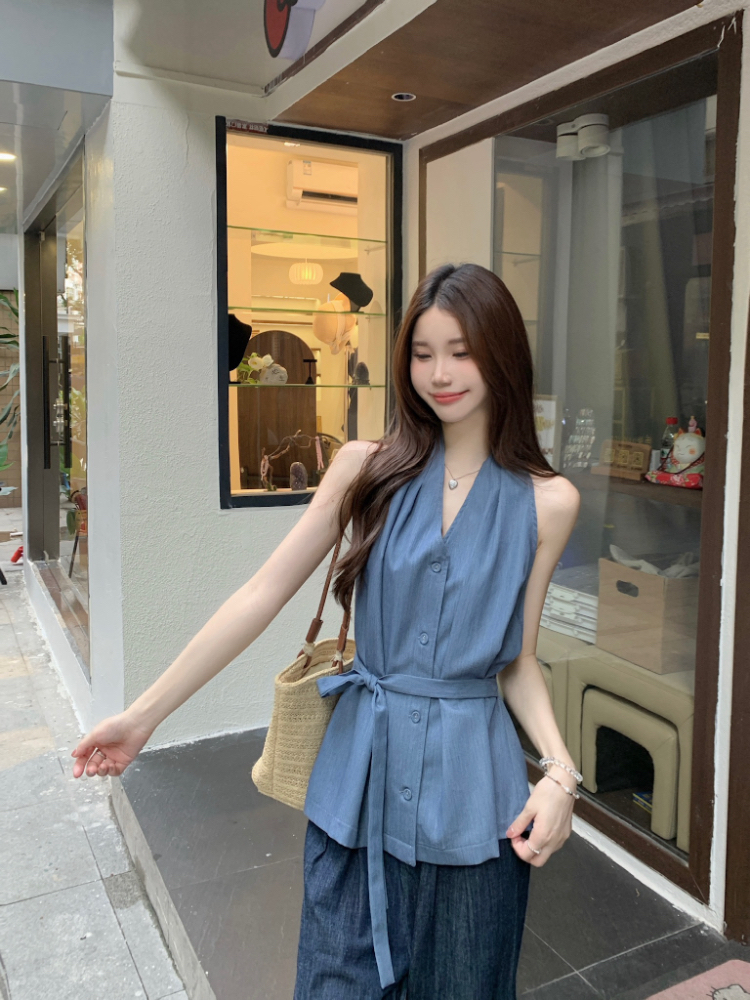 Summer halter shirt niche temperament tops for women