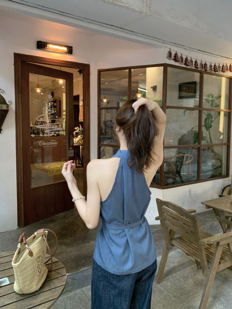 Summer halter shirt niche temperament tops for women