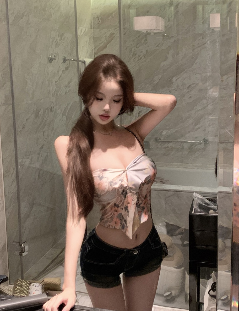 Wears outside sexy vest sleeveless tops for women