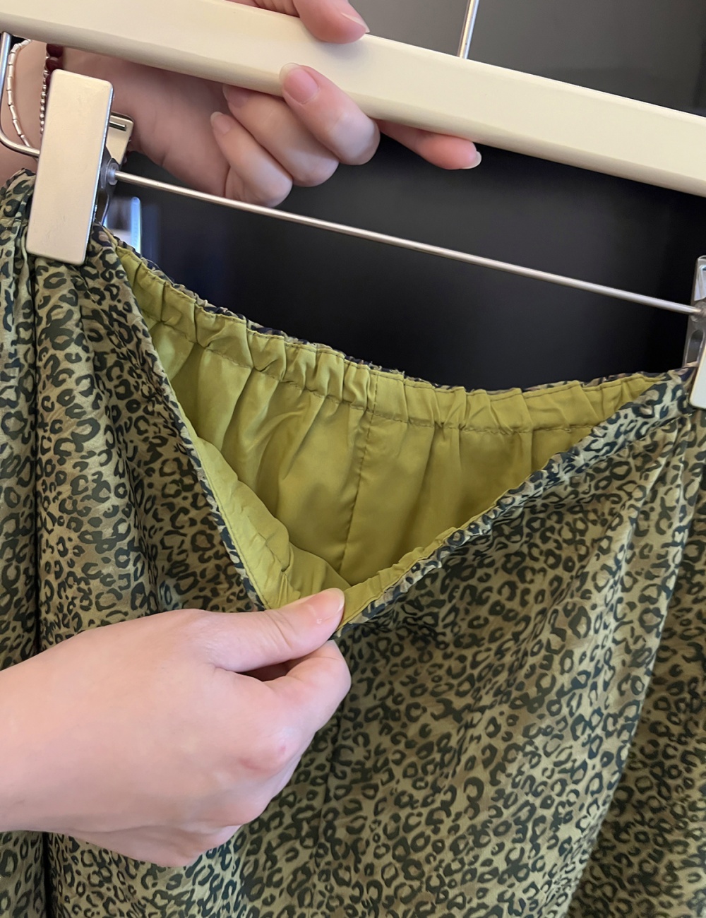 All-match elastic waist leopard skirt