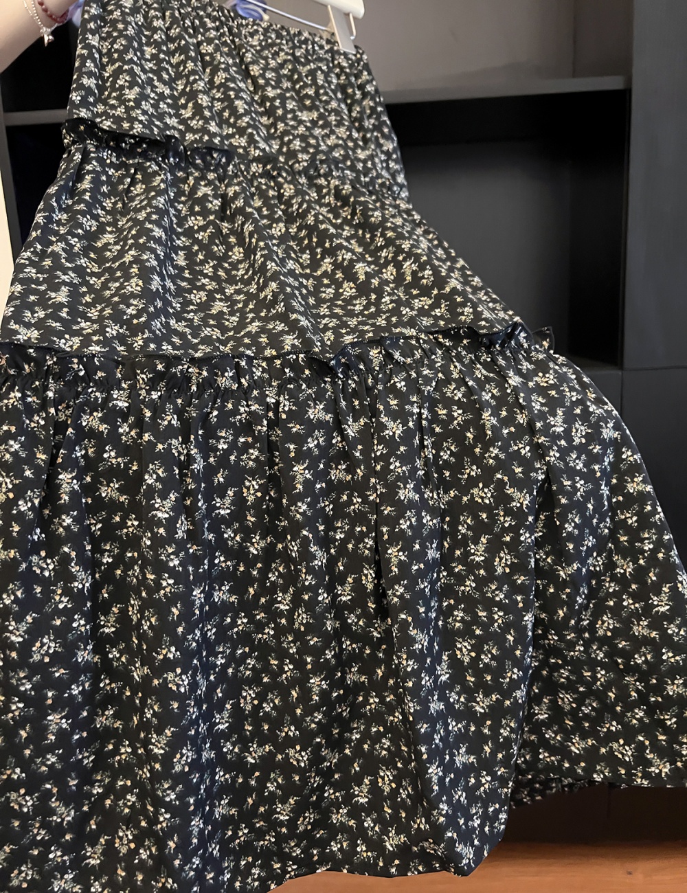 A-line wood ear floral elastic waist long skirt