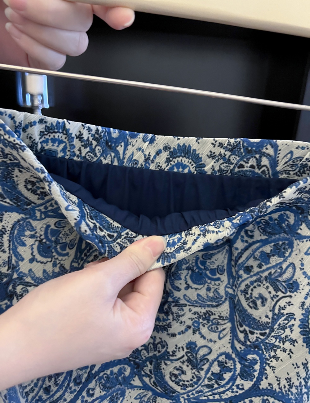 Mermaid printing blue and white porcelain skirt
