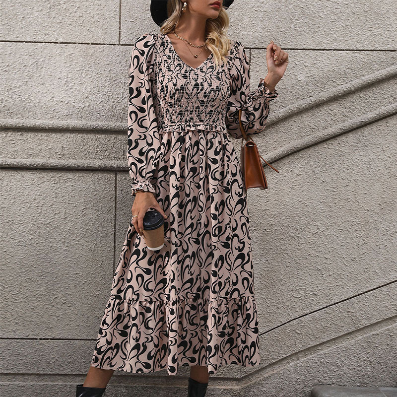 Elegant long sleeve V-neck retro dress for women