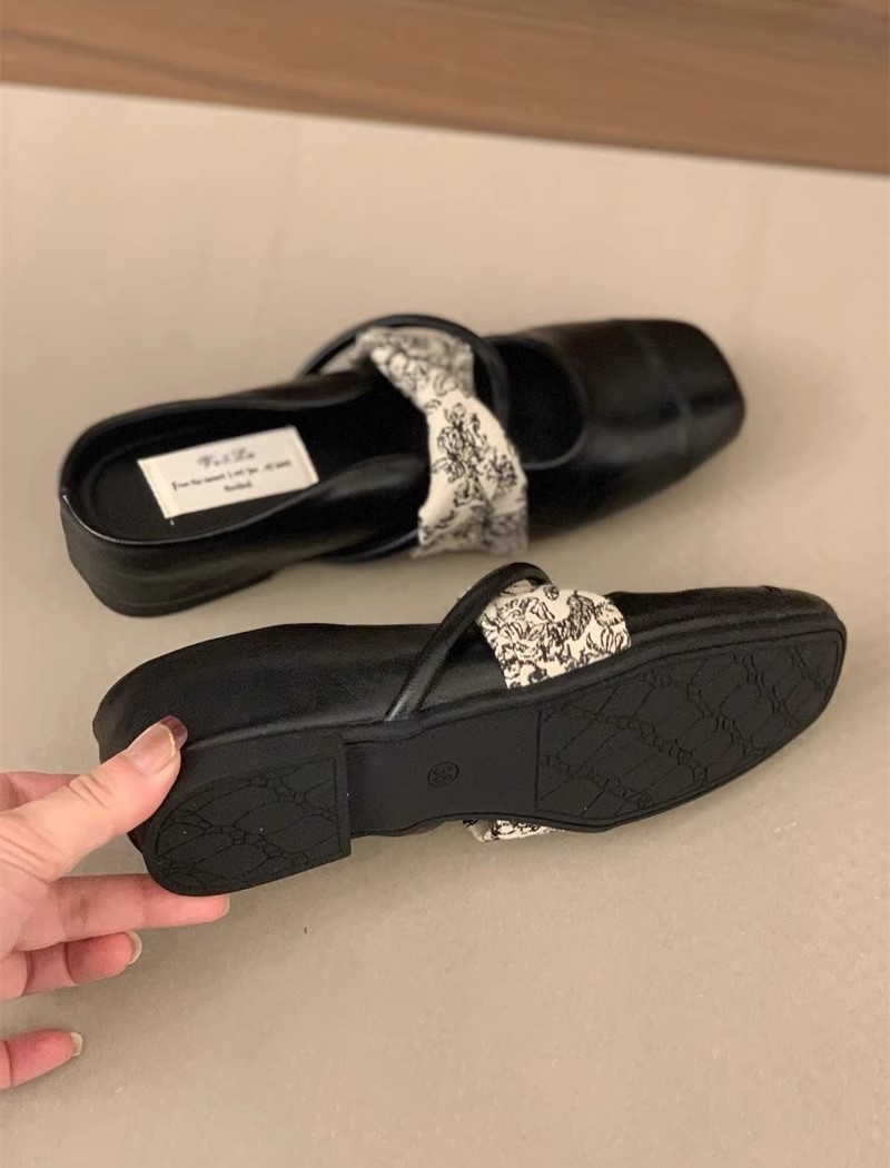 Korean style Casual lazy shoes within increased slippers