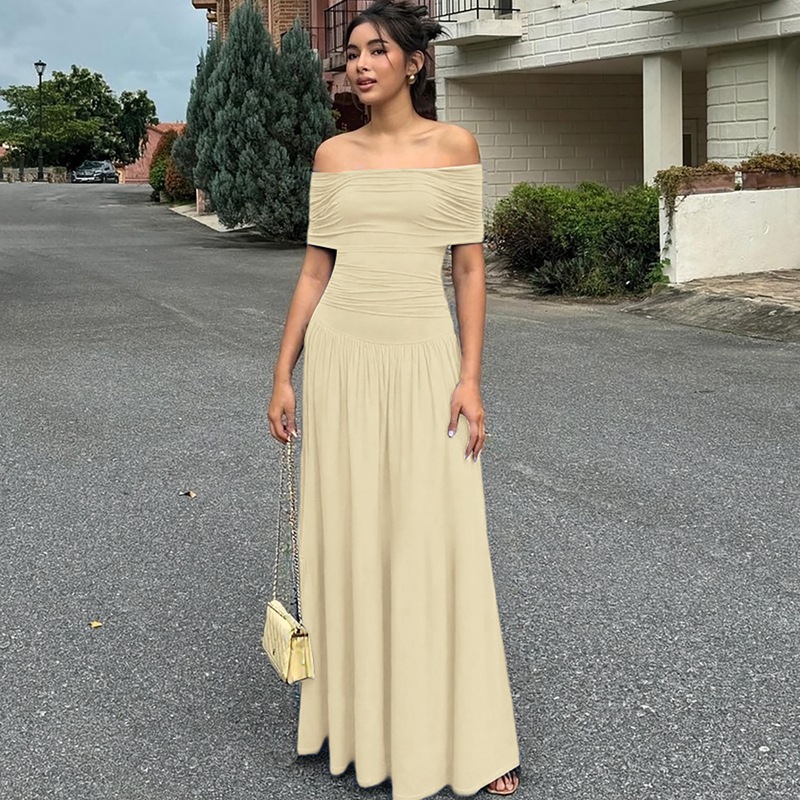 Horizontal collar pure temperament dress