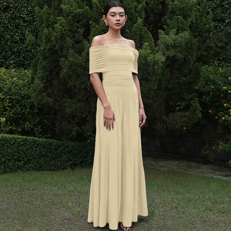 Horizontal collar pure temperament dress