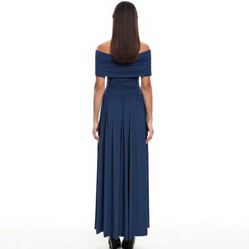 Horizontal collar pure temperament dress