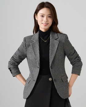 Black-white fashionable coat Casual business suit for women