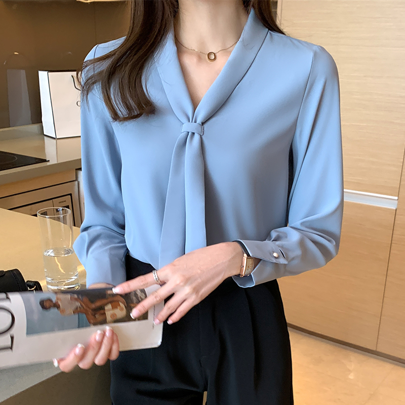 White long sleeve tops niche V-neck shirt for women