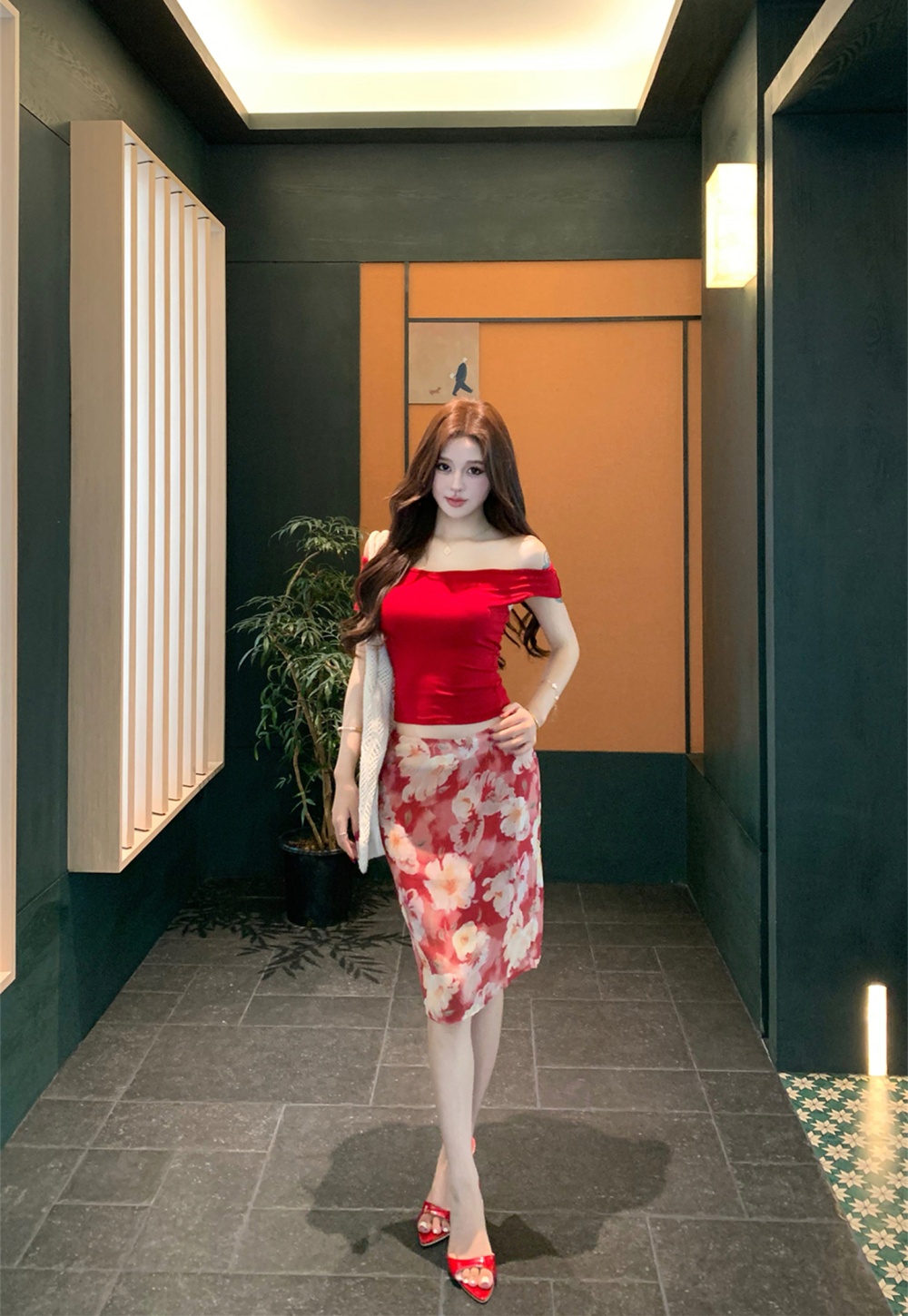 Red spicegirl small tops printing wear skirt