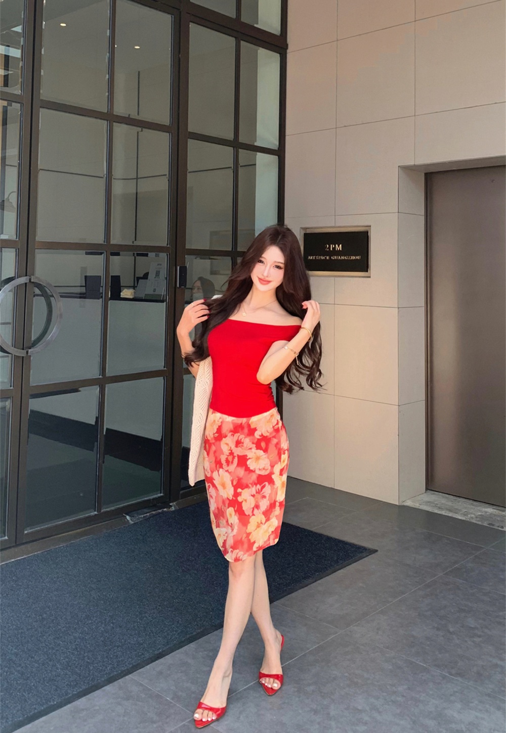 Red spicegirl small tops printing wear skirt