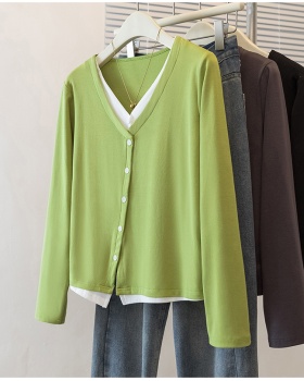 V-neck long sleeve Pseudo-two T-shirt simple fat tops