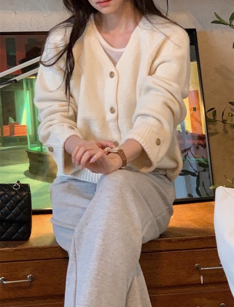 Autumn and winter coat knitted sweater for women