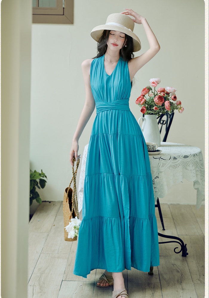 Big skirt pinched waist vacation halter dress