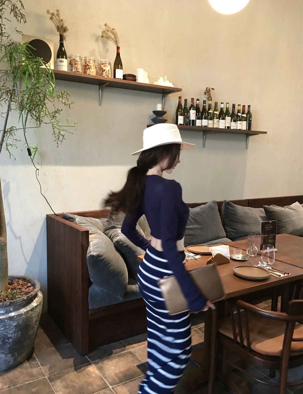 V-neck slim spicegirl T-shirt stripe short skirt a set for women