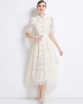 Embroidery shirt collar with belt pinched waist dress