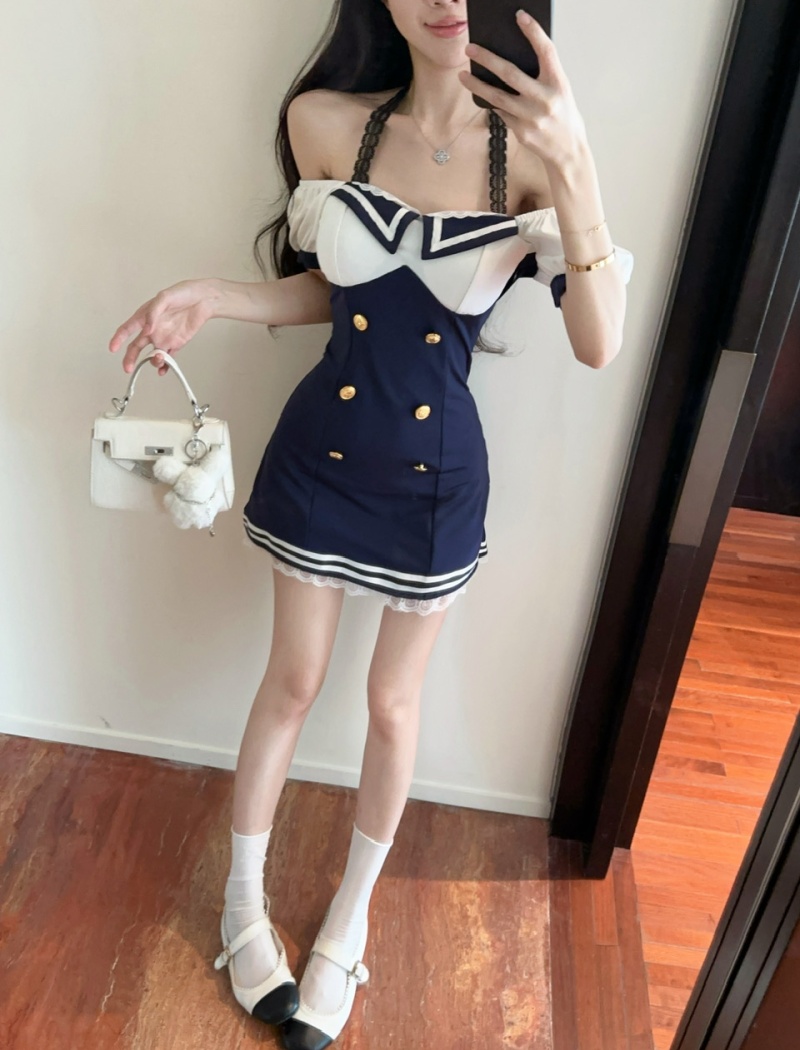 Low-cut bottoming Woolen dress sexy short dress