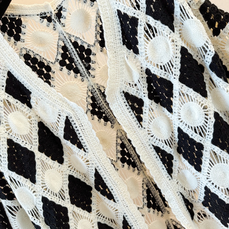 Bohemian style vacation smock crochet autumn tops