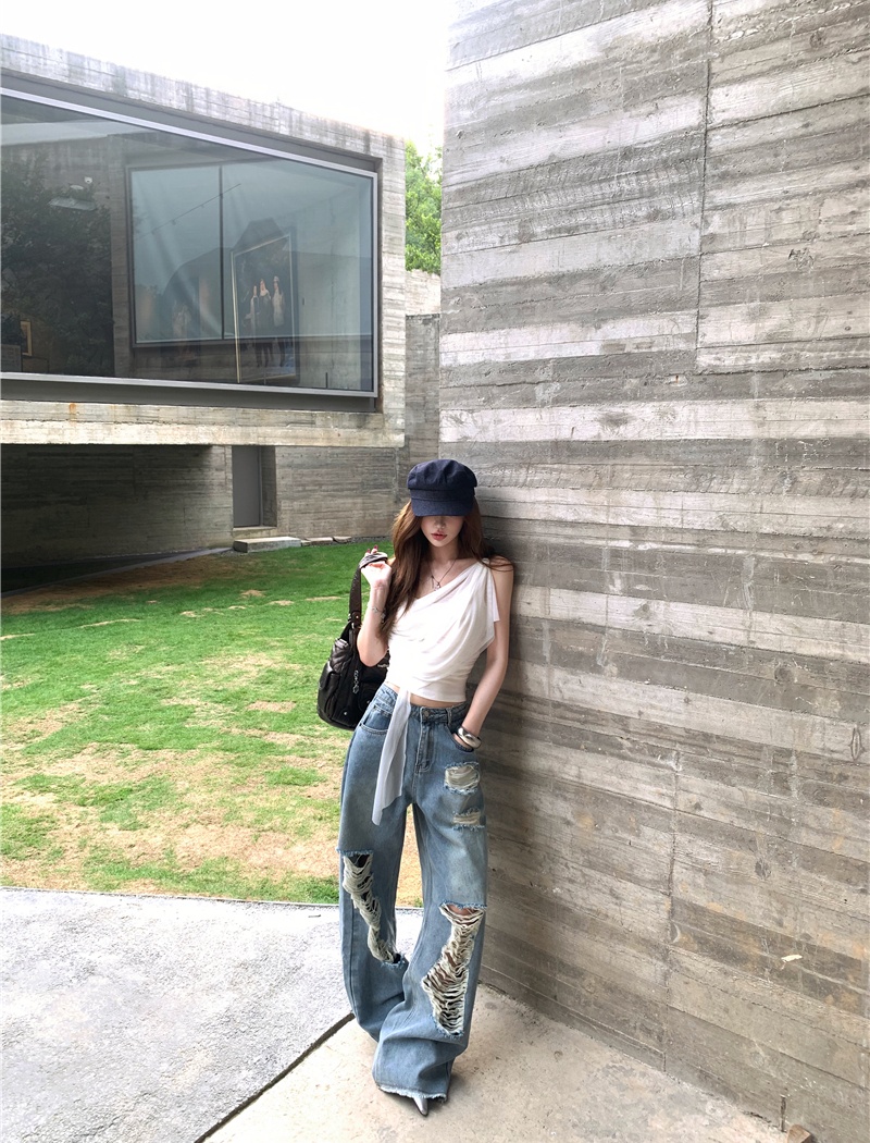 Straight slim short jeans sling holes loose vest for women