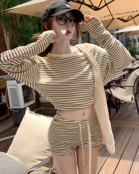 Lazy pinched waist tops autumn sloping shoulder shorts a set