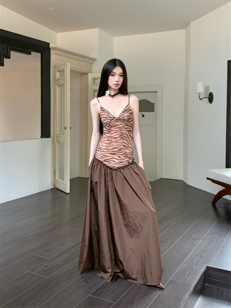 Pinched waist V-neck long dress sling splice dress
