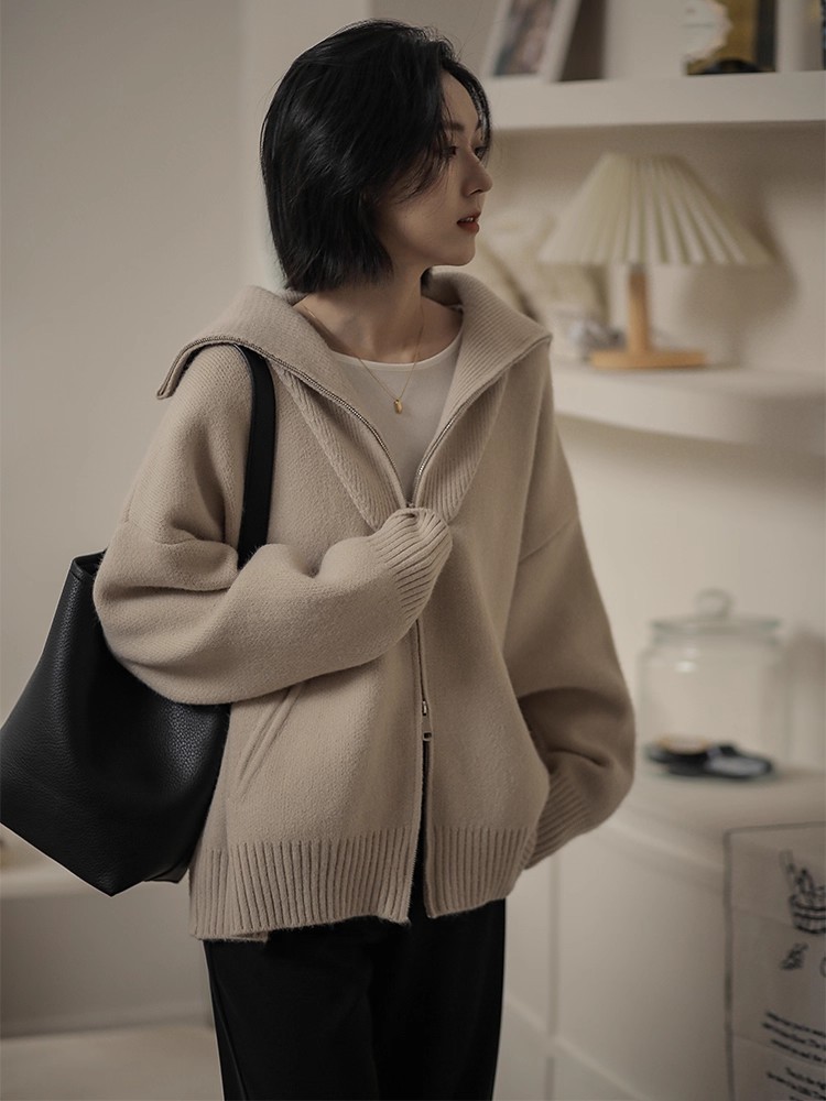 Autumn large lapel sweater zip loose cardigan for women