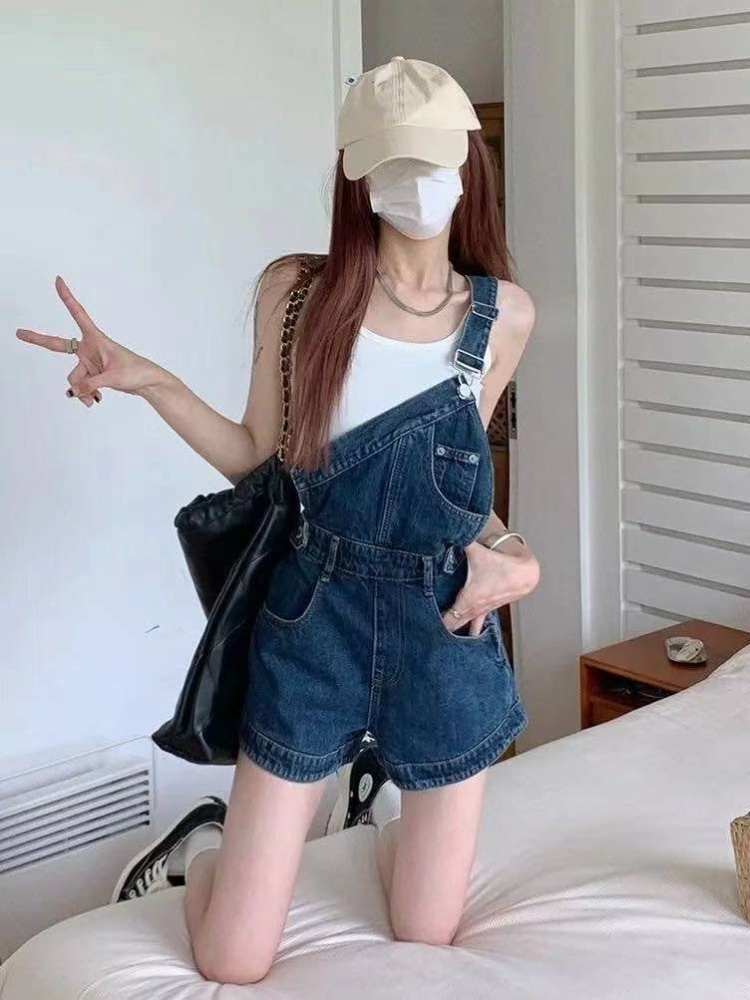 Personality denim shorts conjoined bib pants