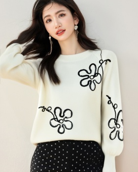 All-match personality round neck sweater for women