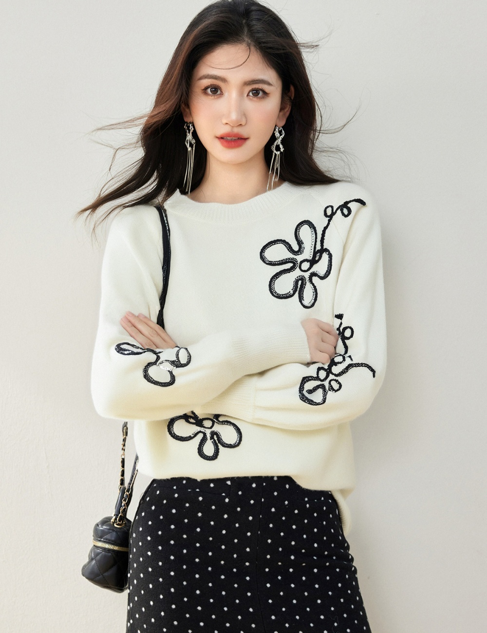 All-match personality round neck sweater for women