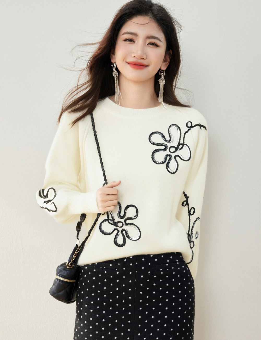 All-match personality round neck sweater for women