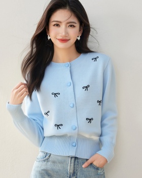Autumn bow embroidered sweater round neck all-match coat