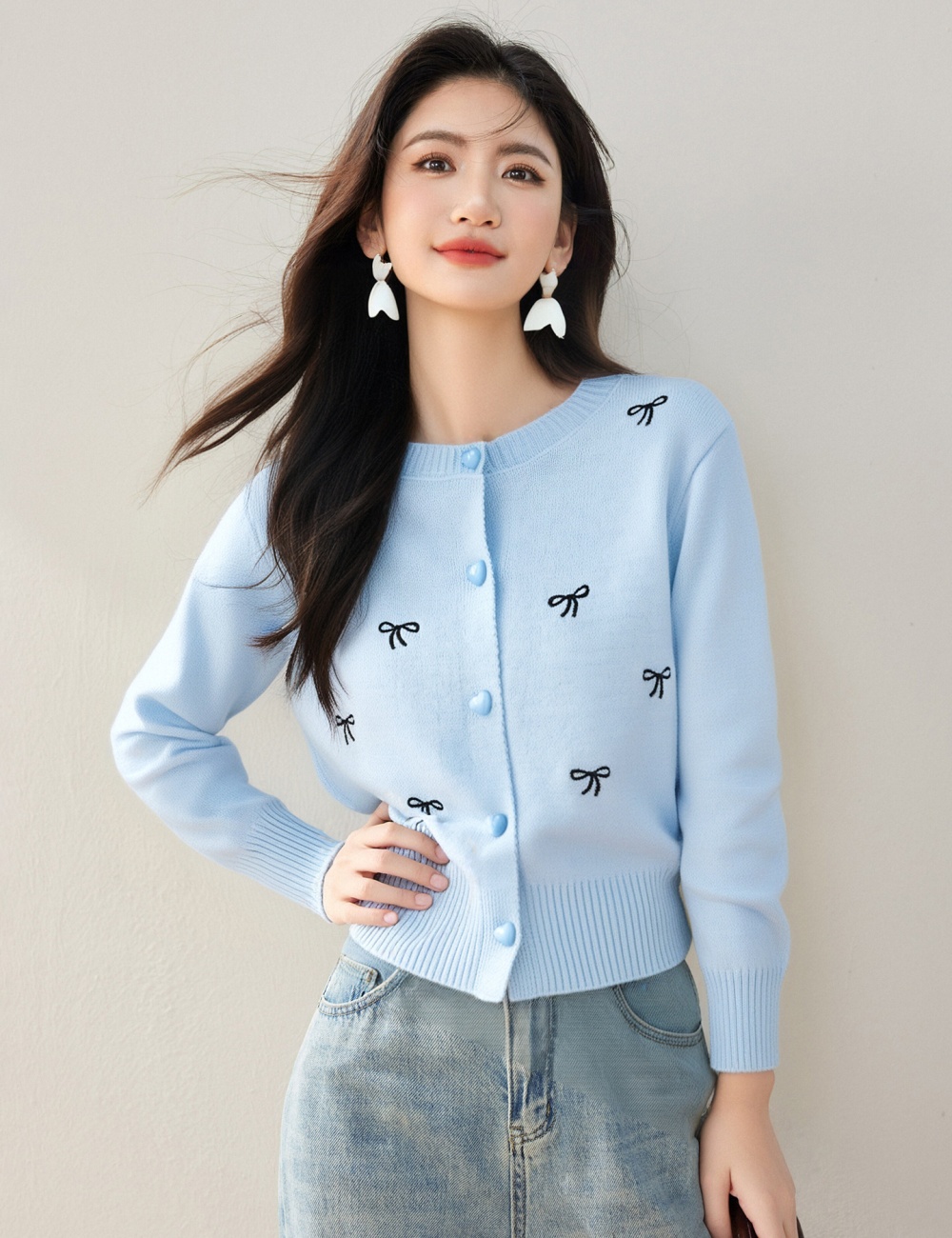 Autumn bow embroidered sweater round neck all-match coat
