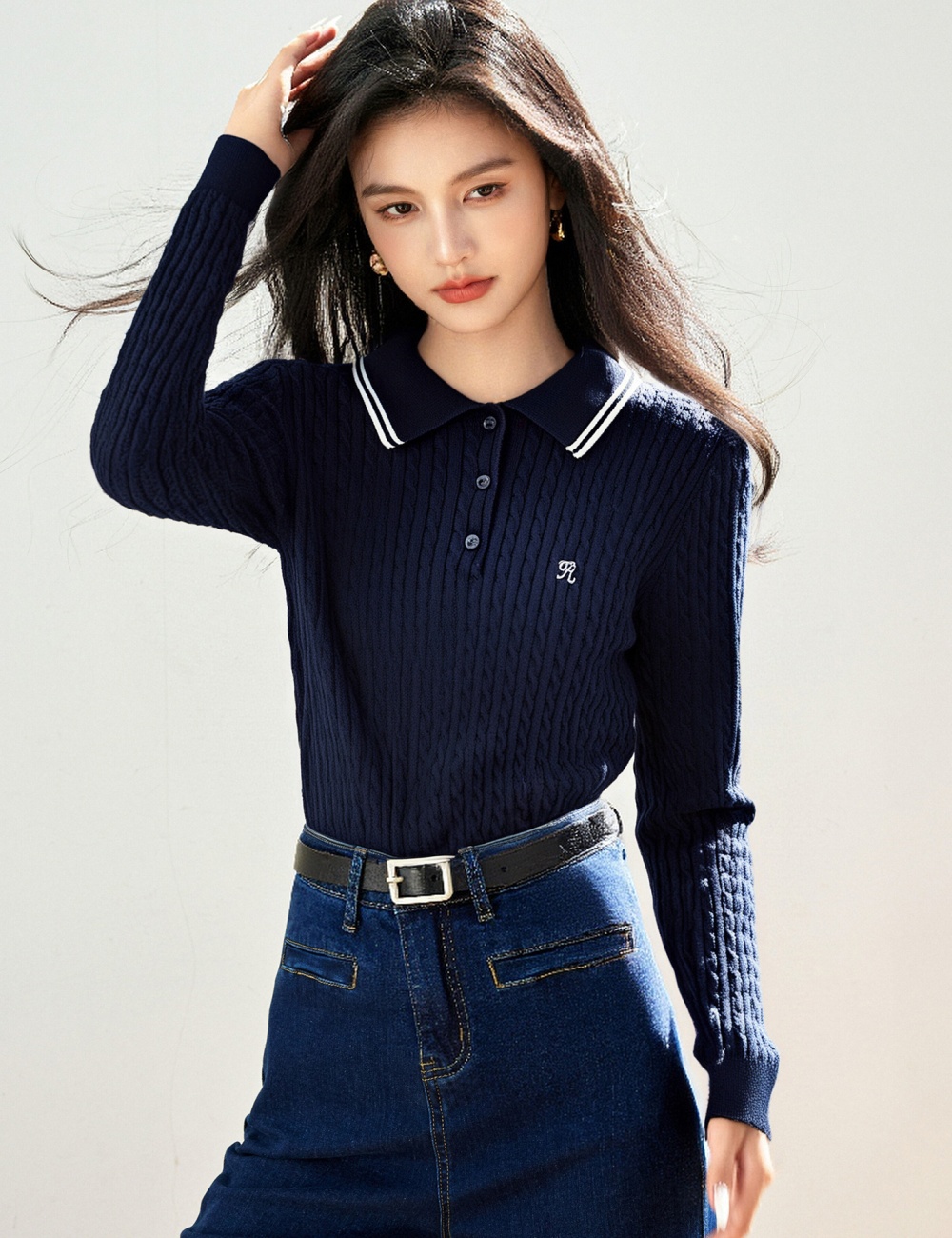 Twist Korean style sweater show young tops