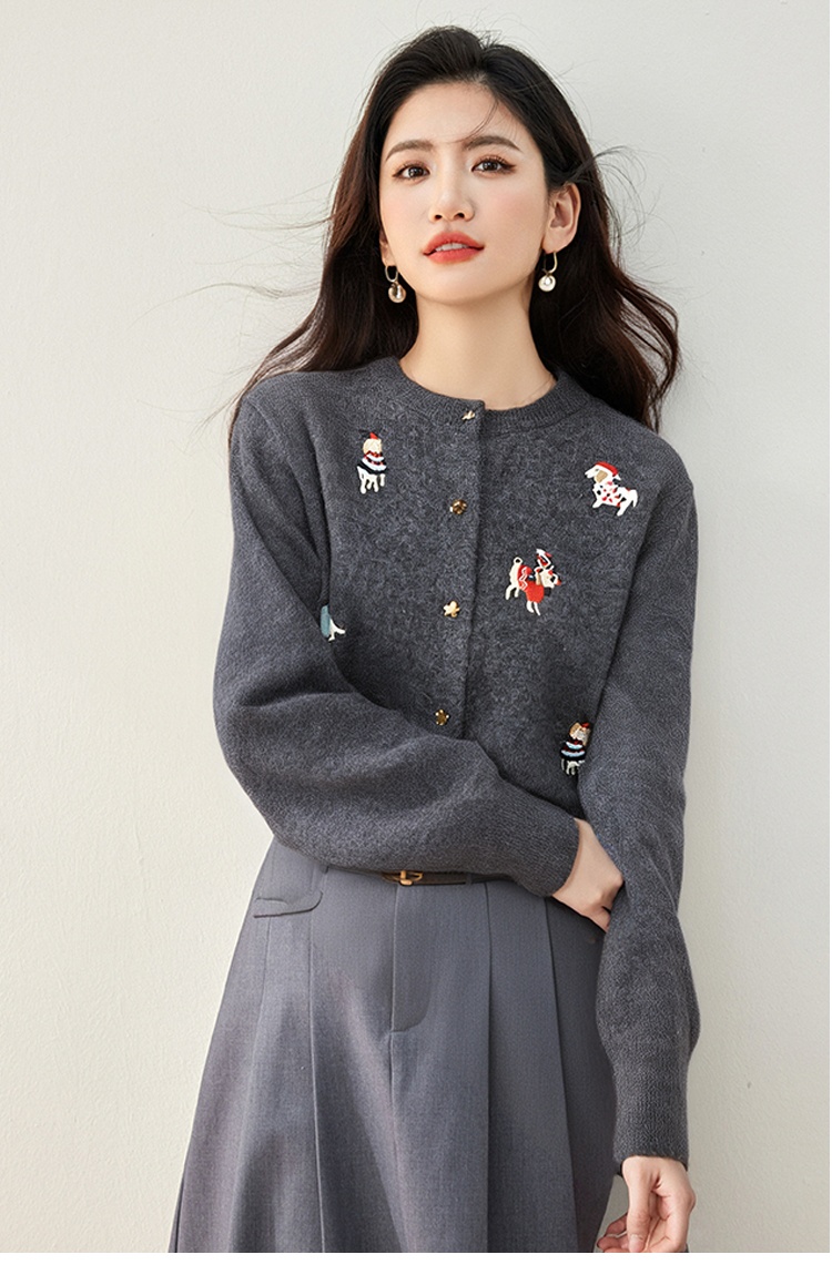 Knitted stars buckle coat embroidery sweater